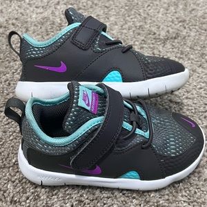 Nike dark gray purple slip on toddler shoe 8c